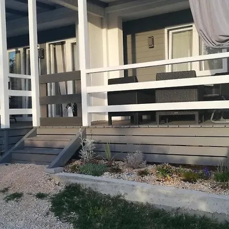 בית נופש Sunny Deck *